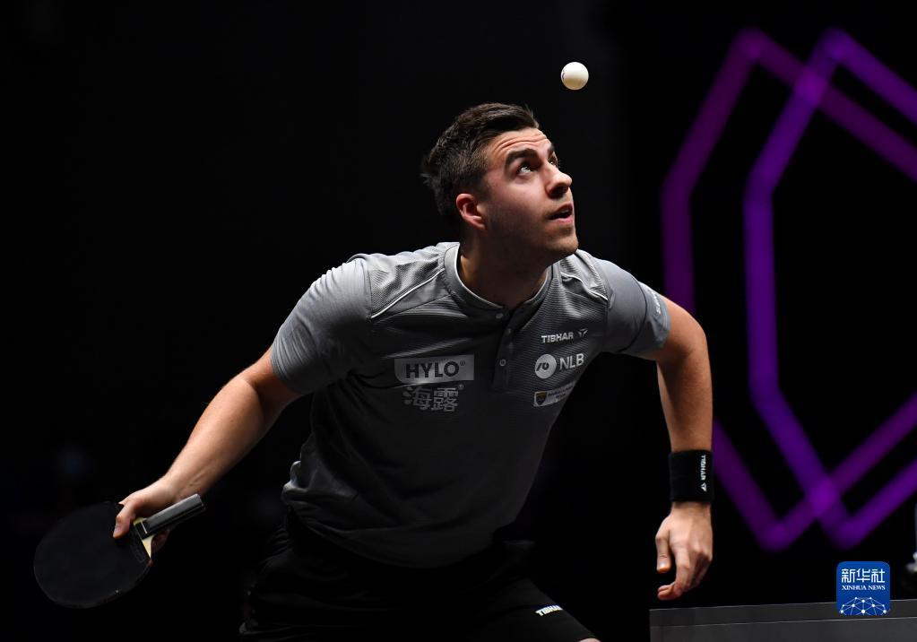 感到困惑 感到困惑