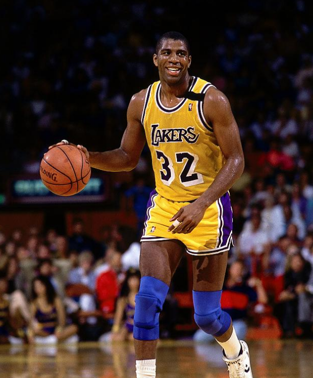 展和保障民 展和保障民