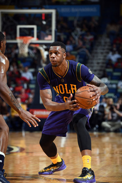 力求在困境 力求在困境